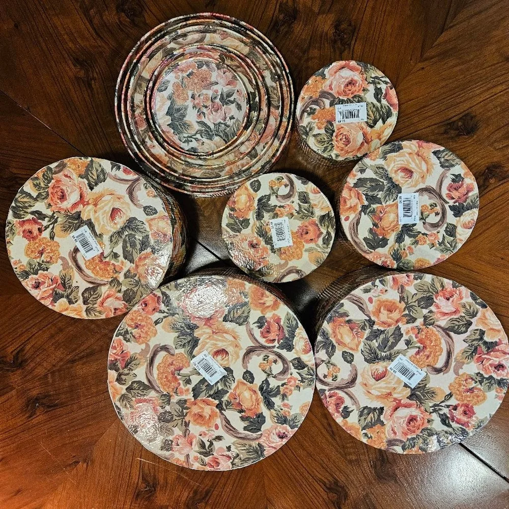 Vintage set of 6 nesting boxes roses corrugated sturdy unused condition